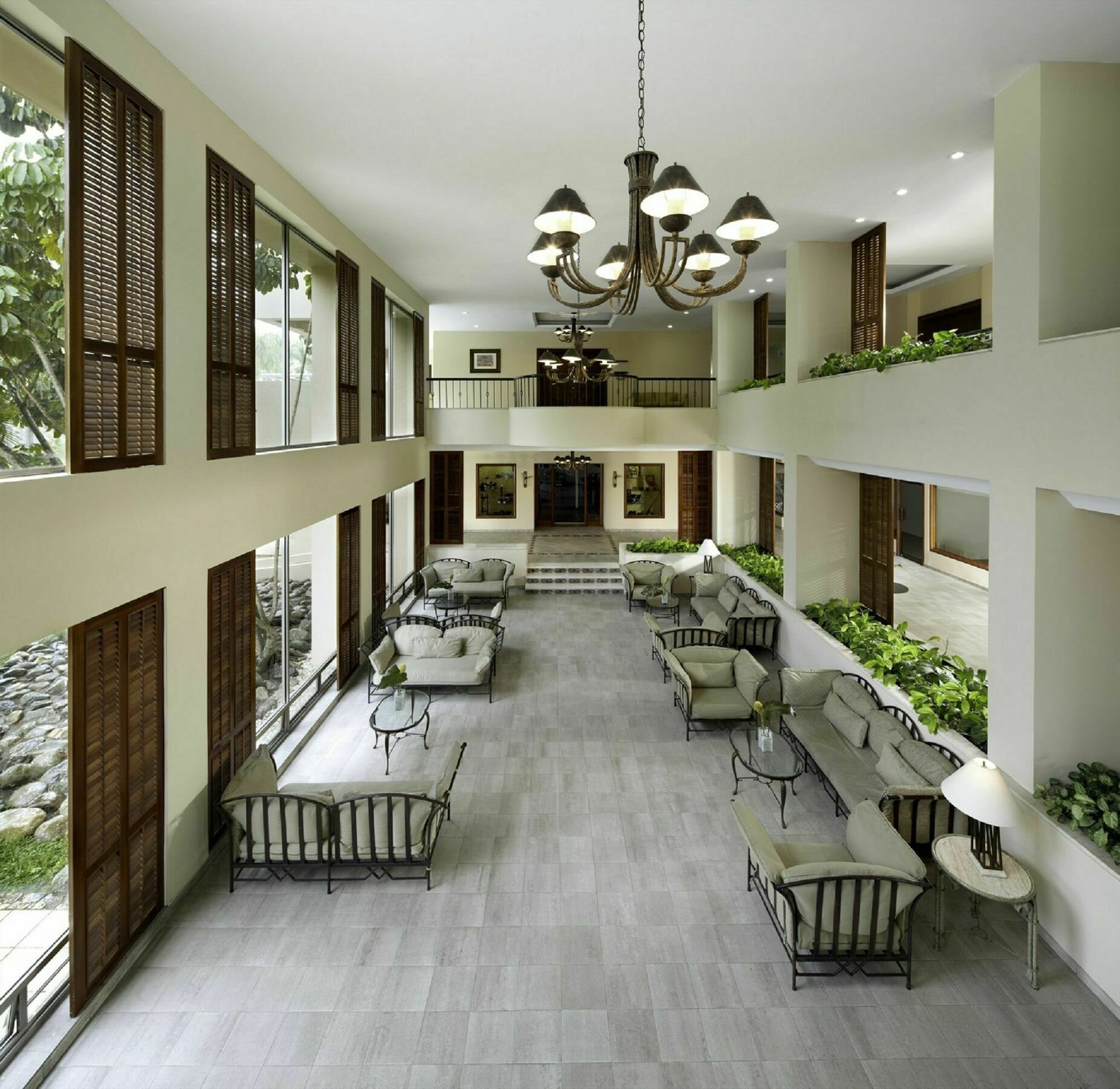 Hotel Estelar Altamira Ibagué Kültér fotó The lobby of the hotel